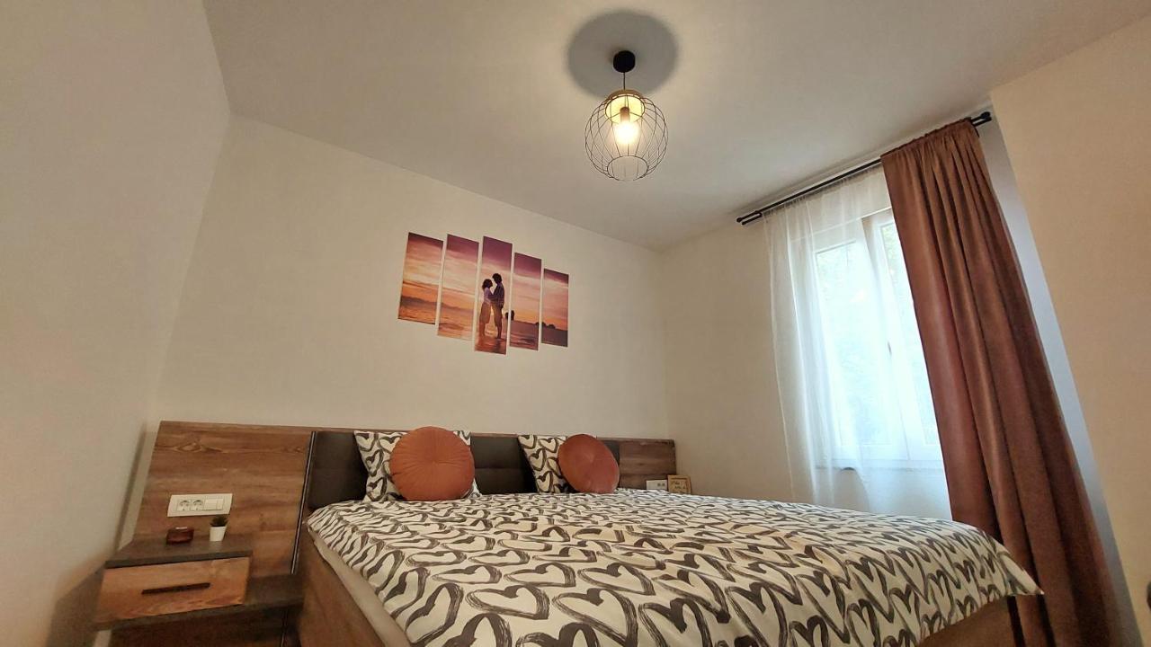 Apartman Zengg Екстер'єр фото